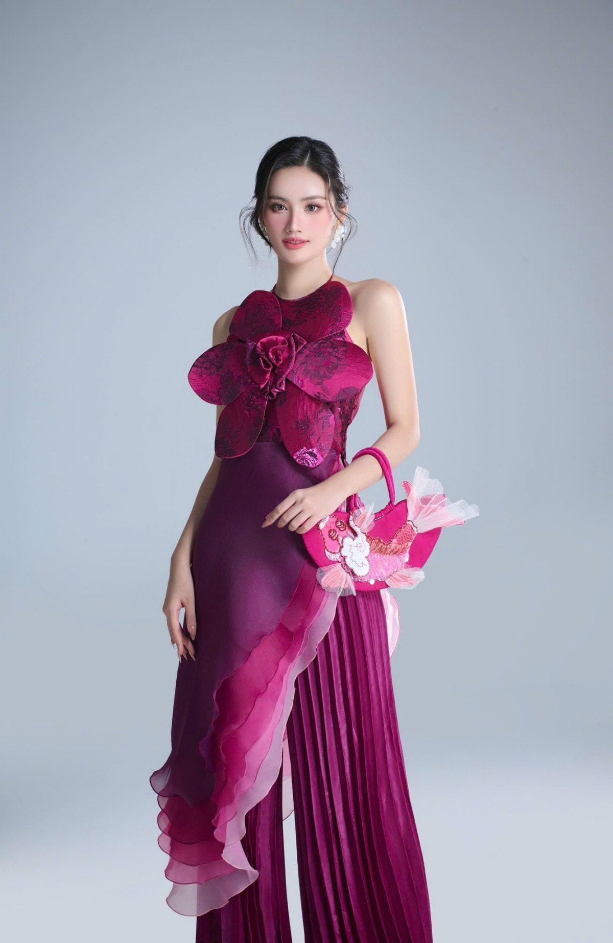 Miss World 2025: Hoa hậu Ý Nhi tiếp tục gây ấn tượng với trang phục nổi bật ảnh 5