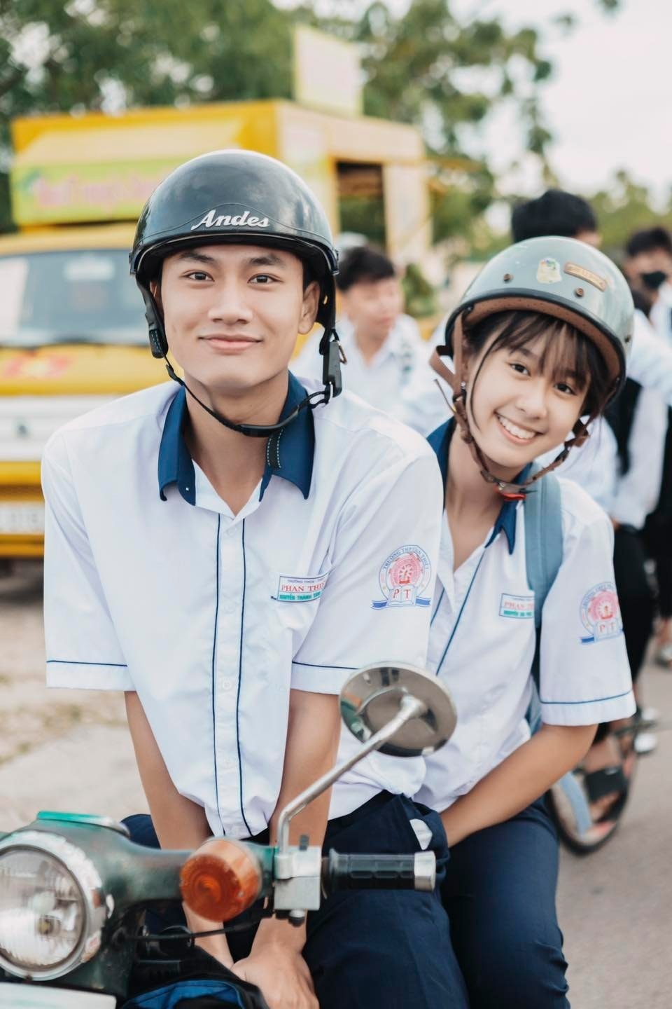 ngoai hinh dien trai cua Doan the vinh - vu cong dong vai chinh trong lat mat 8 hinh anh 3