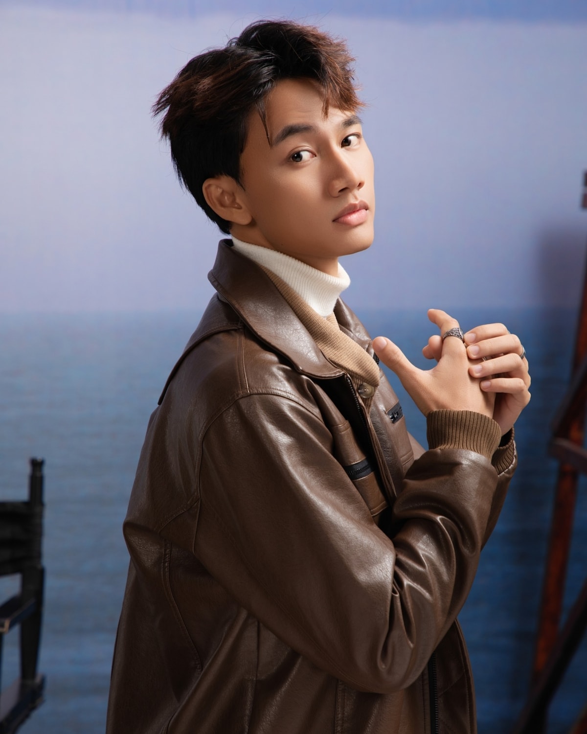 ngoai hinh dien trai cua Doan the vinh - vu cong dong vai chinh trong lat mat 8 hinh anh 5