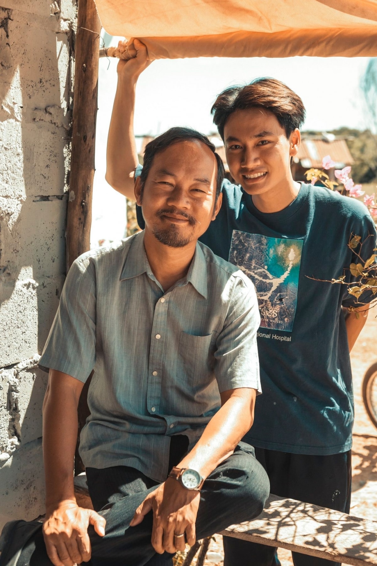 ngoai hinh dien trai cua Doan the vinh - vu cong dong vai chinh trong lat mat 8 hinh anh 2