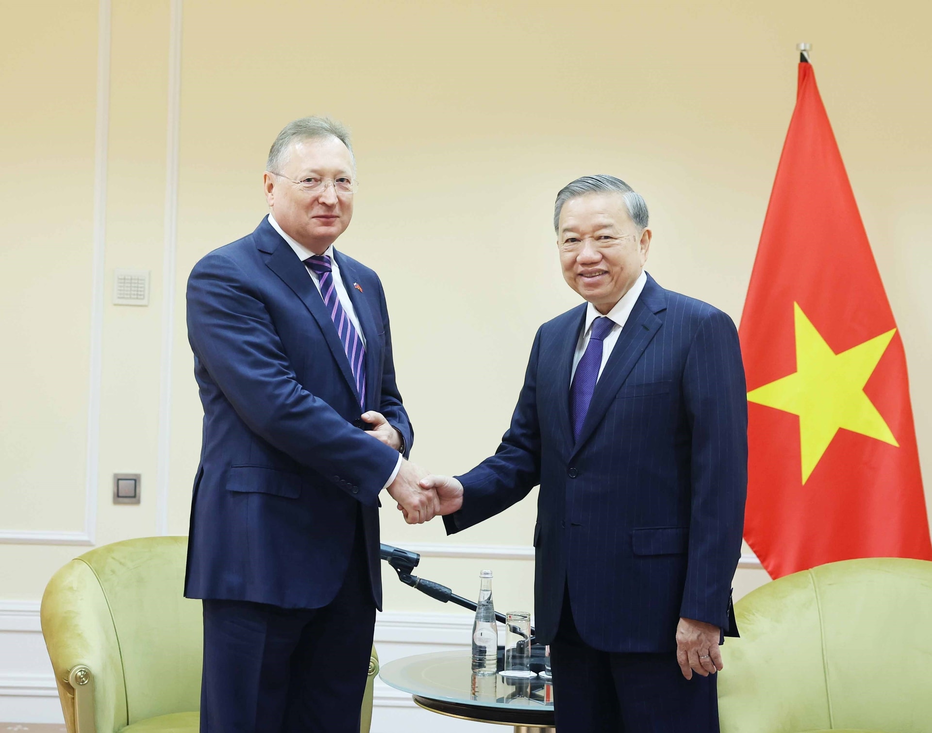 Tổng Bí thư Tô Lâm tiếp Chủ tịch Đảng Cộng sản Nga Gennady Zyuganov - 6 Tổng Bí thư Tô Lâm tiếp Chủ tịch Đảng Cộng sản Nga Gennady Zyuganov - 6