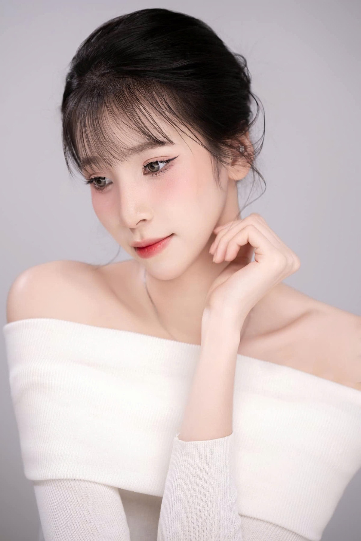 minh thu 1.jpg