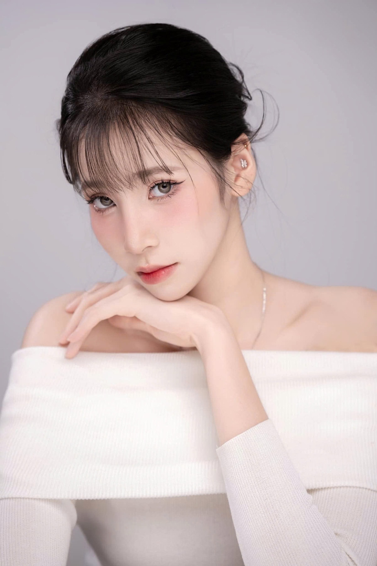 minh thu 2.jpg
