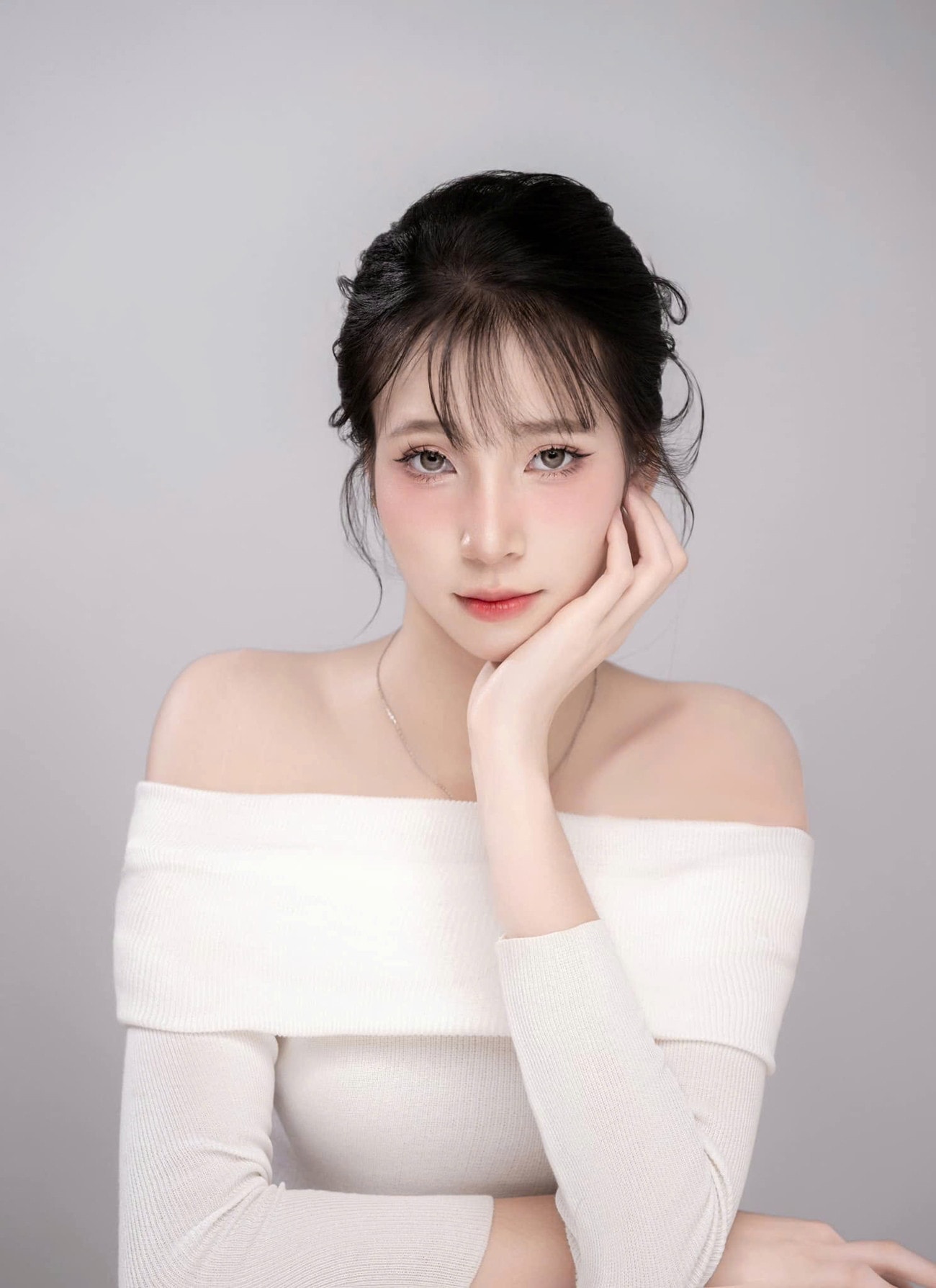 minh thu 4.jpg
