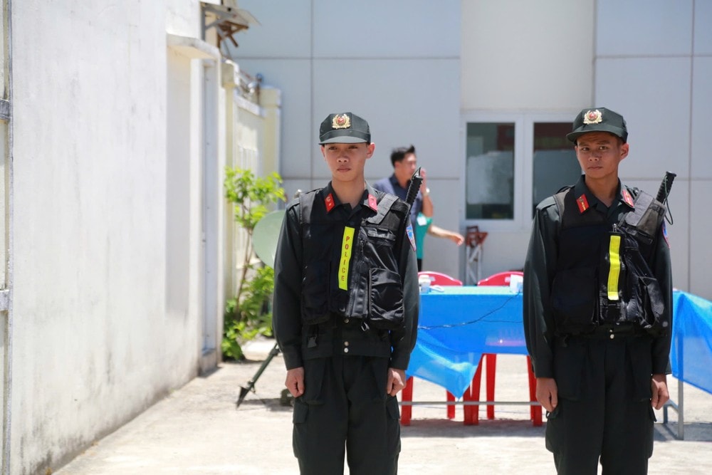 nguyen-chu-tich-nuoc-tran-duc-luong-ve-que-nha-pho-khanh-quang-ngai-3.jpg