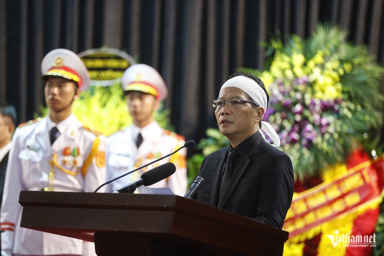 Ông Trần Tuấn Anh: ‘Ba đã sống một đời trọn vẹn nghĩa tình’ Ông Trần Tuấn Anh: ‘Ba đã sống một đời trọn vẹn nghĩa tình’