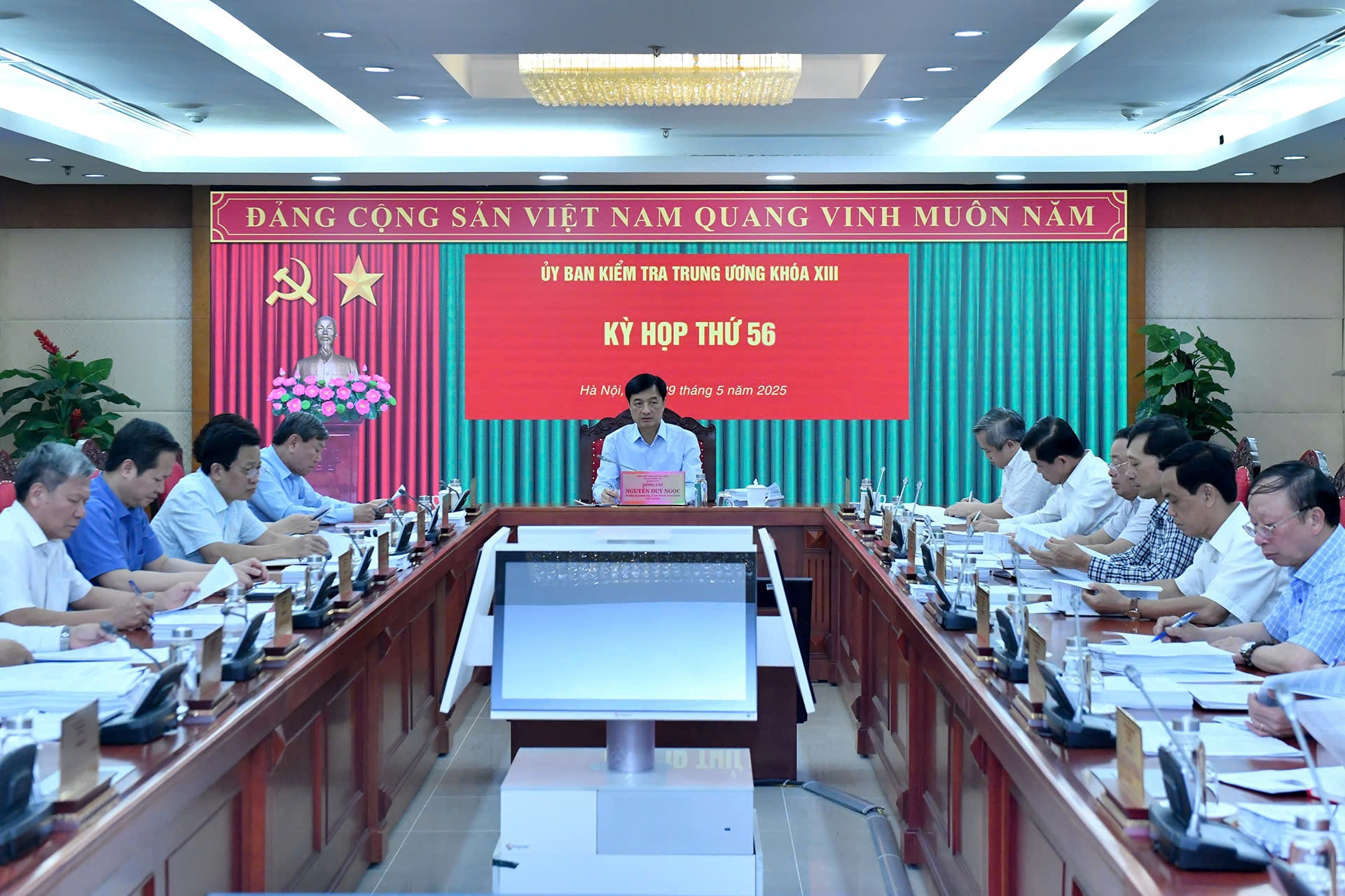 Ủy ban Kiểm tra Trung ương đề nghị kỷ luật nhiều lãnh đạo