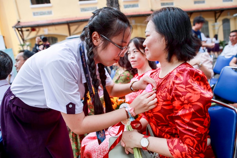 Tri ân và trưởng thành (6).jpg