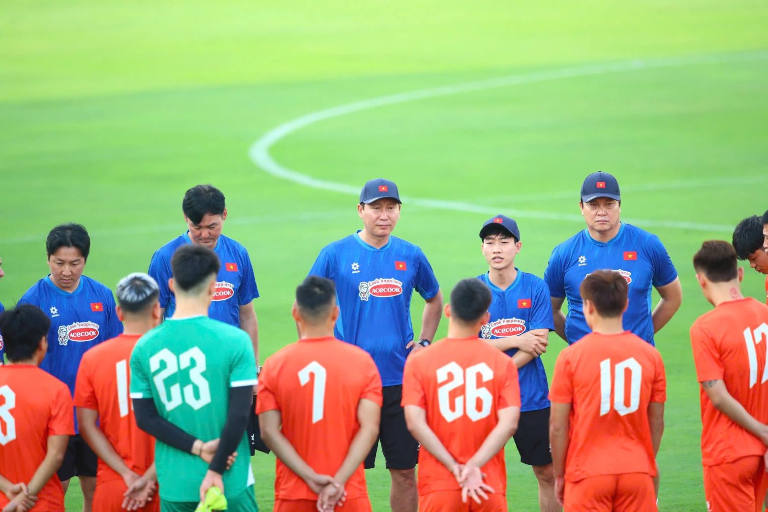 Tuyển Việt Nam triệu tập bổ sung 2 cầu thủ