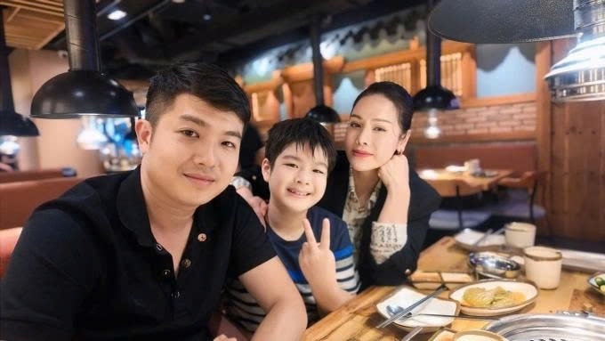 sao viet 3 6 nsUt quach thu phuong dep rang ro o tuoi u50 hinh anh 6