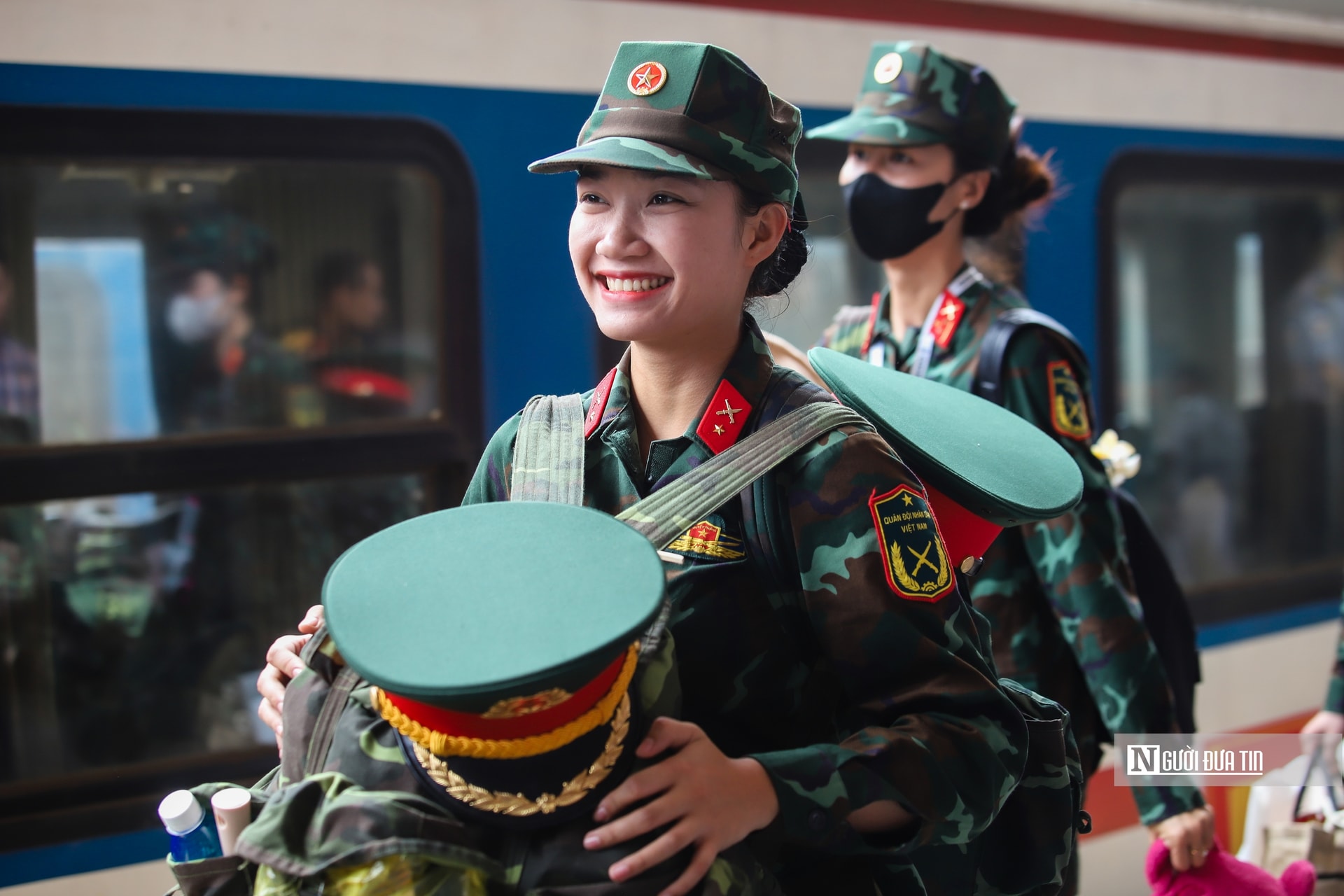 Những 