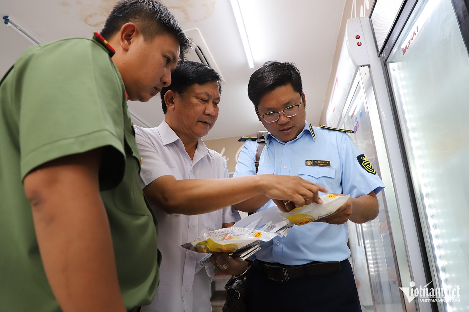 Bộ Công an vào cuộc xác minh vụ C.P. Việt Nam bị ‘tố’ bán thịt heo bệnh Bộ Công an vào cuộc xác minh vụ C.P. Việt Nam bị ‘tố’ bán thịt heo bệnh