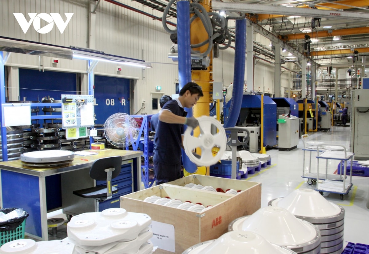 bộ tứ nghị quyết - Động lực quan trọng nhất của nền kinh tế hình ảnh 2 bo tu nghi quyet - Dong luc quan trong nhat cua nen kinh te hinh anh 2
