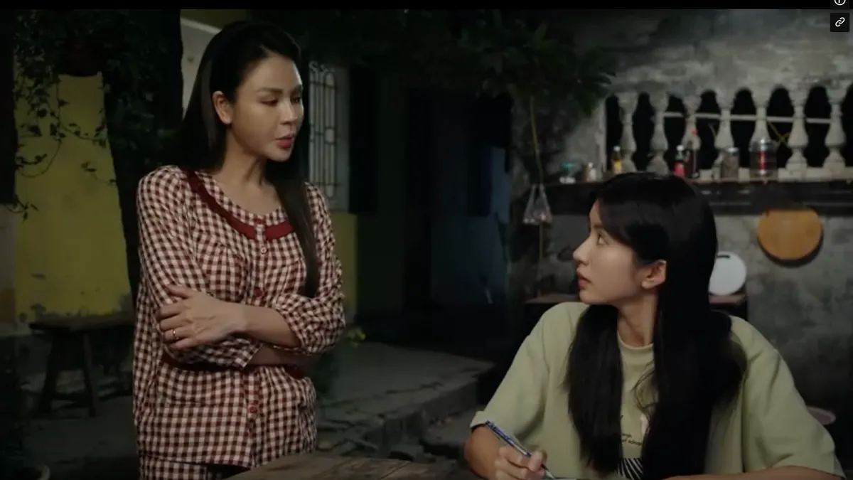 Nữ diễn viên Ngọc Huyền trong vai Xuân Nữ diễn viên Ngọc Huyền trong vai Xuân