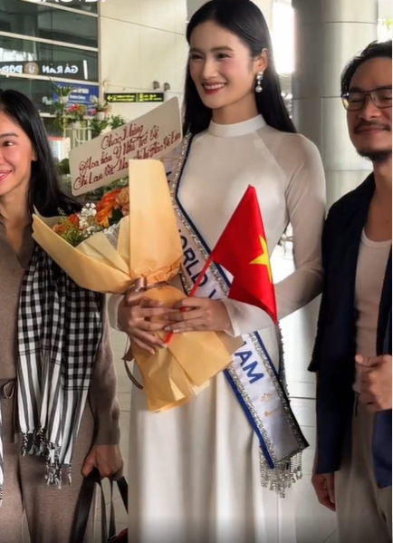 Giữa tin đồn rạn nứt Ý Nhi có động thái gây chú ý liên quan đến bạn trai