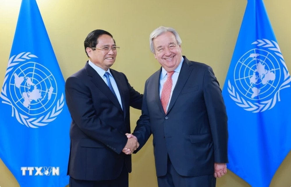 Thủ tướng Phạm Minh Chính hội kiến Tổng Thư ký Liên hợp quốc Antonio Guterres. Ảnh: Dương Giang/TTXVN Tổng Thư ký LHQ: Việt Nam là hình mẫu của hòa bình và phát triển bền vững