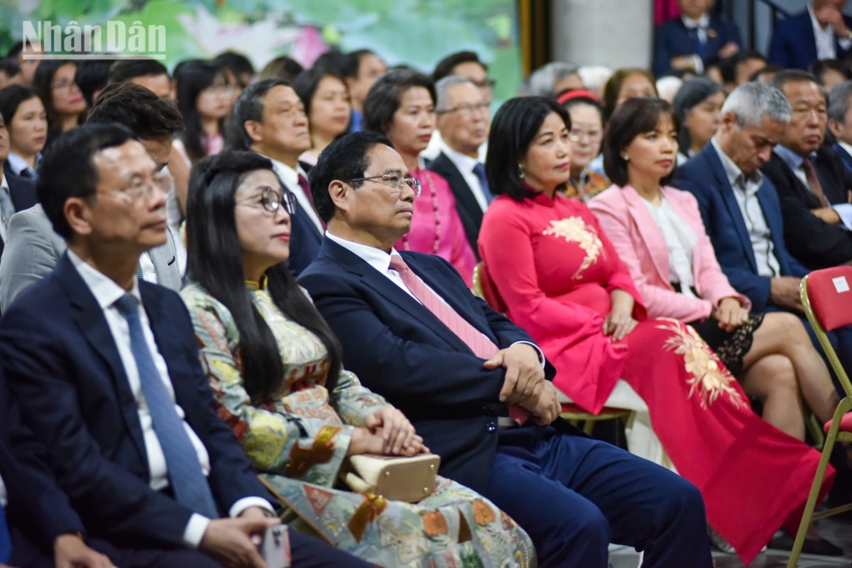 thủ tướng kêu gọi cộng đồng việt tại pháp chung tay xây dựng đất nước hình ảnh 1 thu tuong keu goi cong dong viet tai phap chung tay xay dung dat nuoc hinh anh 1