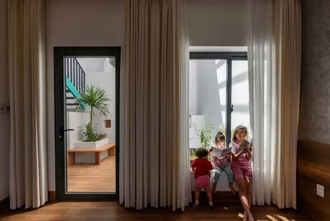 Giải pháp thiết kế lược bỏ giúp nhà phố đạt nhiều tối ưu ảnh 10