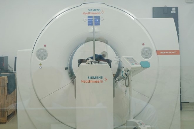 Bệnh nhân ung thư ở TPHCM phải bay ra Đà Nẵng, Hà Nội để chụp PET/CT