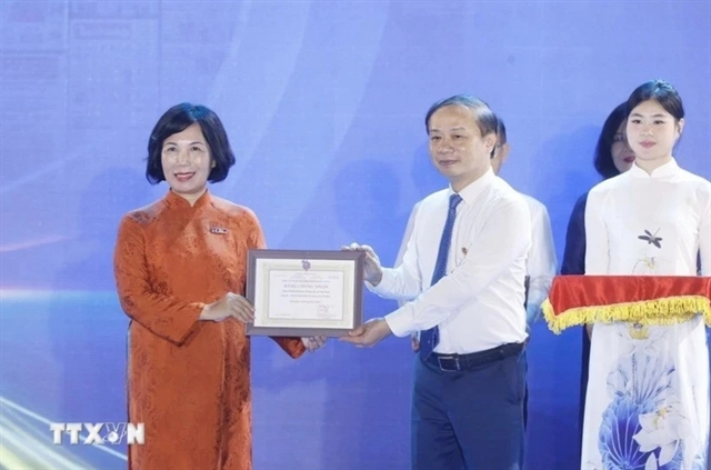 Sóng Hấp Dẫn Tại Lễ Hội Báo Chí Toàn Quốc 2025: Vietnam News Agency Về Nhà Với Bốn Giải Thưởng!