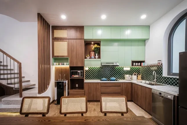 'Độc lạ' nhà phố thiết kế giao thoa nhiều lối kiến trúc ảnh 10