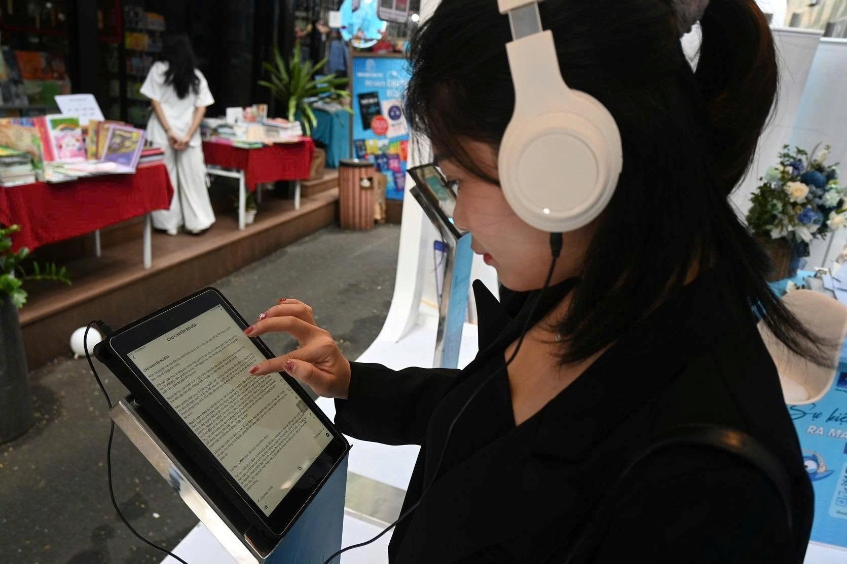 Ngồi xuống và viết, để chữa lành  