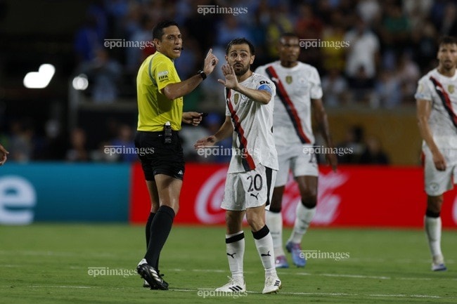 Bernardo Silva ghi bàn mở điểm cho CLB Manchester City nhưng đội bóng của anh bị thua ngược đau đớn. Ảnh: EPA. CLB Manchester City