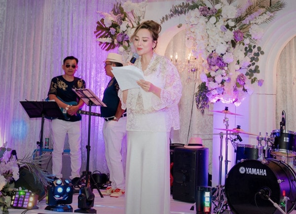Hoa hậu Diễm Hương