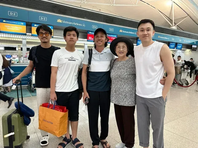 hoai-linh-3.webp