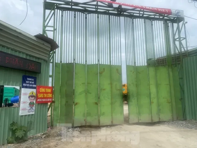 Cận cảnh nghĩa trang lớn nhất TPHCM sắp thành trường học ảnh 5