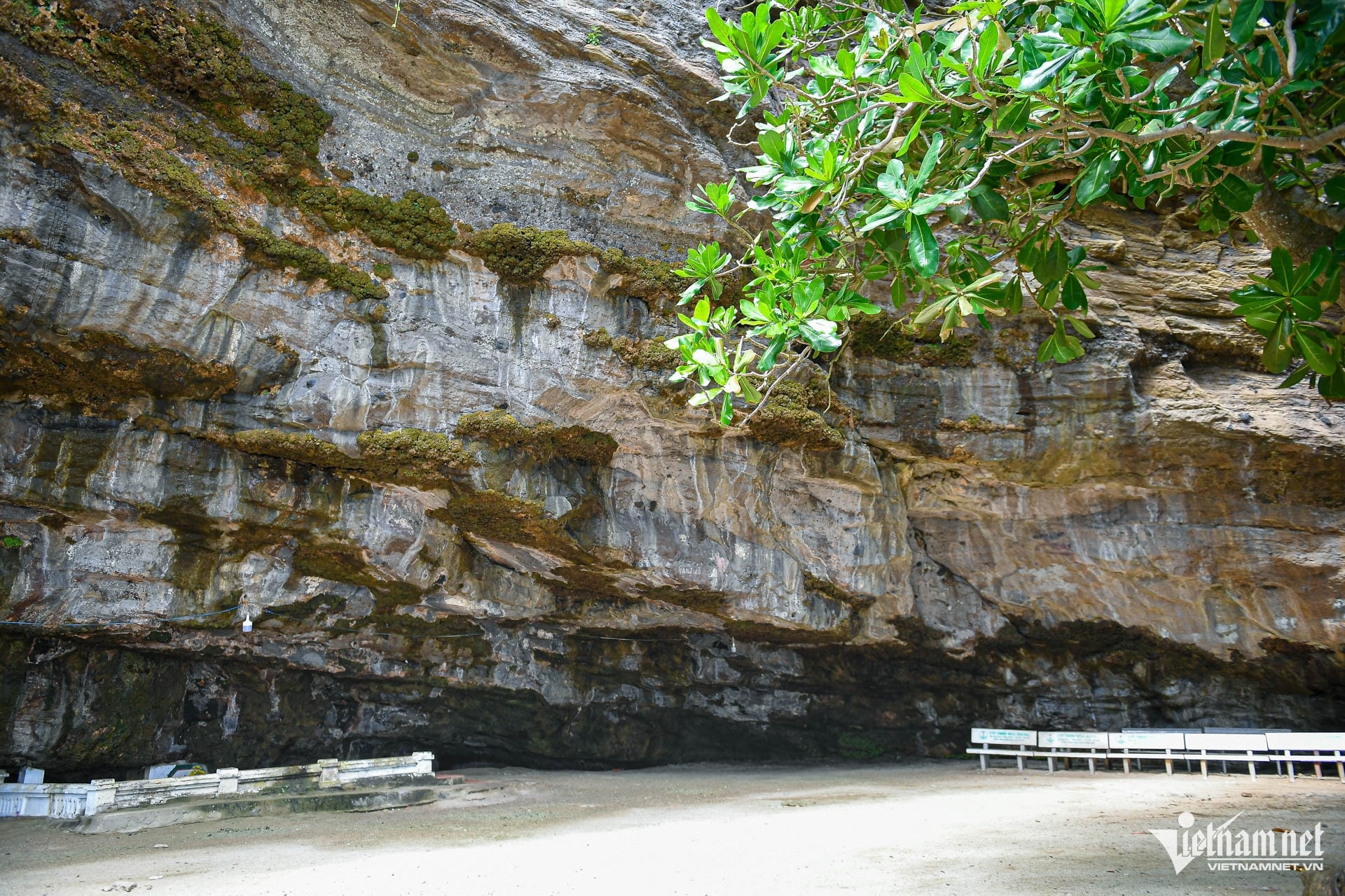 W-chùa hang lý sơn 14.jpg