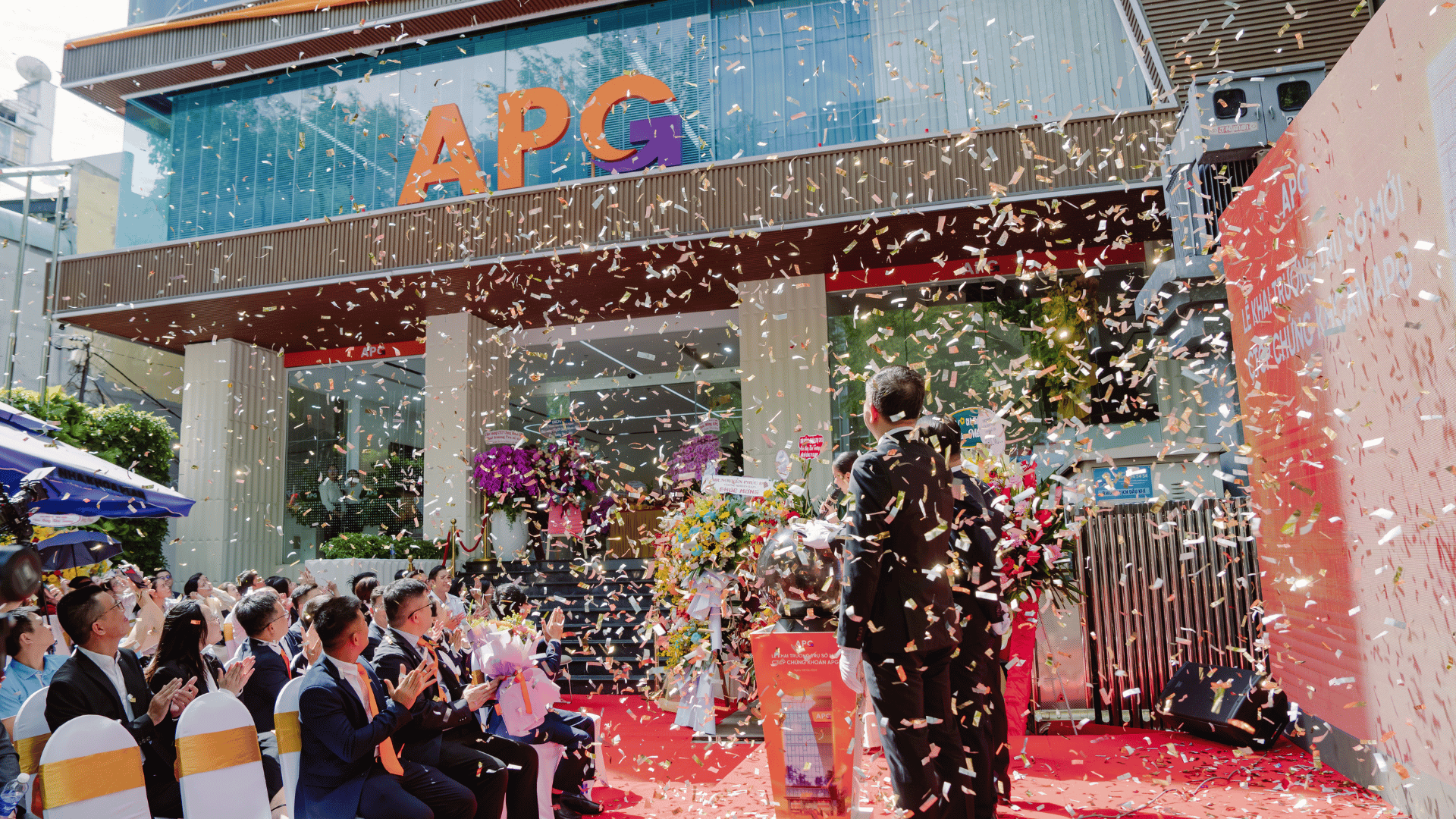 Thuế Hà Nội phạt nặng một công ty chứng khoán, buộc nộp thêm hàng chục tỷ Thuế Hà Nội phạt nặng một công ty chứng khoán, buộc nộp thêm hàng chục tỷ