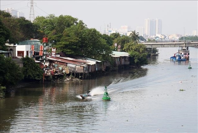 HCM City to relocate 40,000 canal-side households by 2030