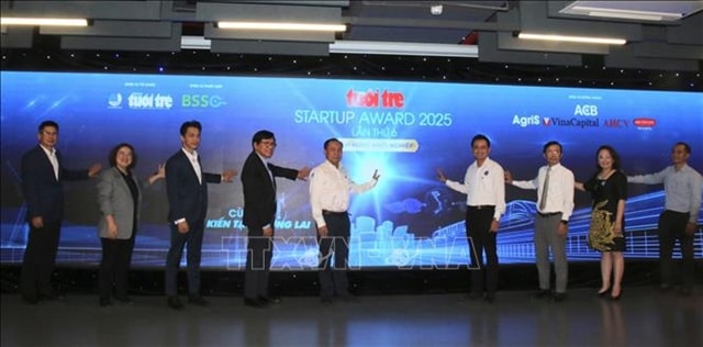 Tuổi Trẻ Start-up Awards 2025 spotlight AI-driven innovation