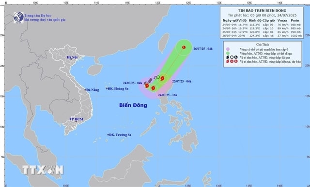 Cảnh Báo Bão Số 4: Di Chuyển Nhanh Về Phía Đông Nam, Gió Mạnh Cấp 11!