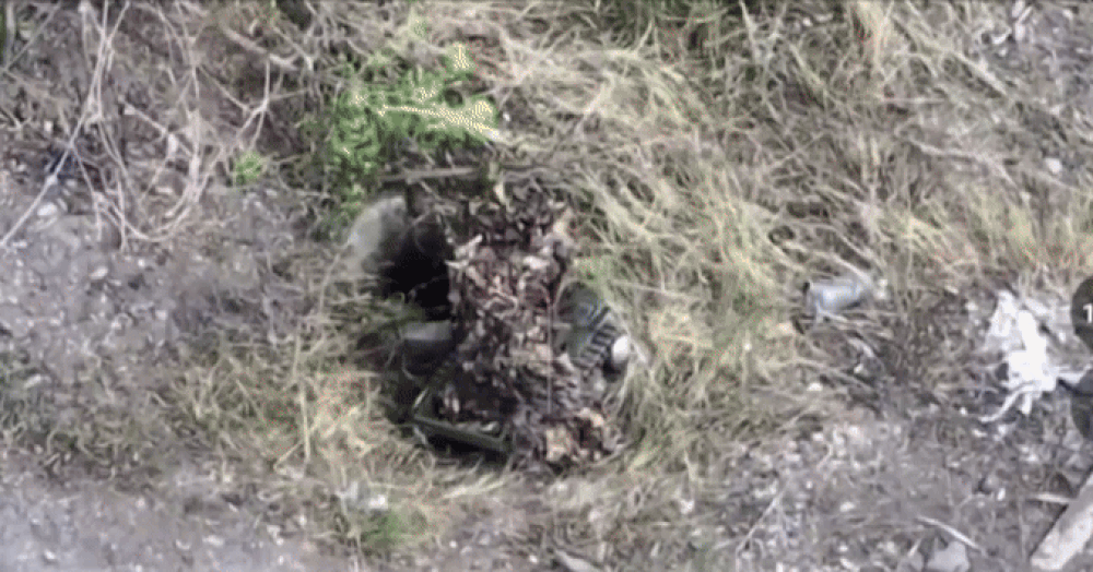 Nga công bố video FPV cảm tử bắn phá nhiều robot quân sự của Ukraine