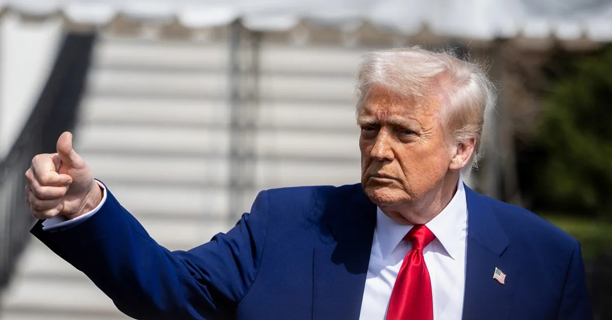 Tổng thống Trump muốn CEO Intel từ chức ngay lập tức