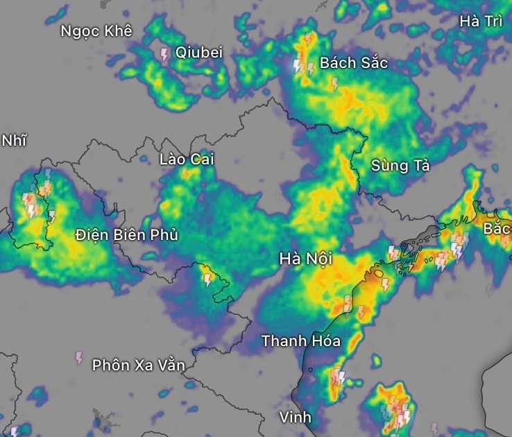 'Túi nước lớn' treo ở miền Bắc, nhiều nơi mưa lớn