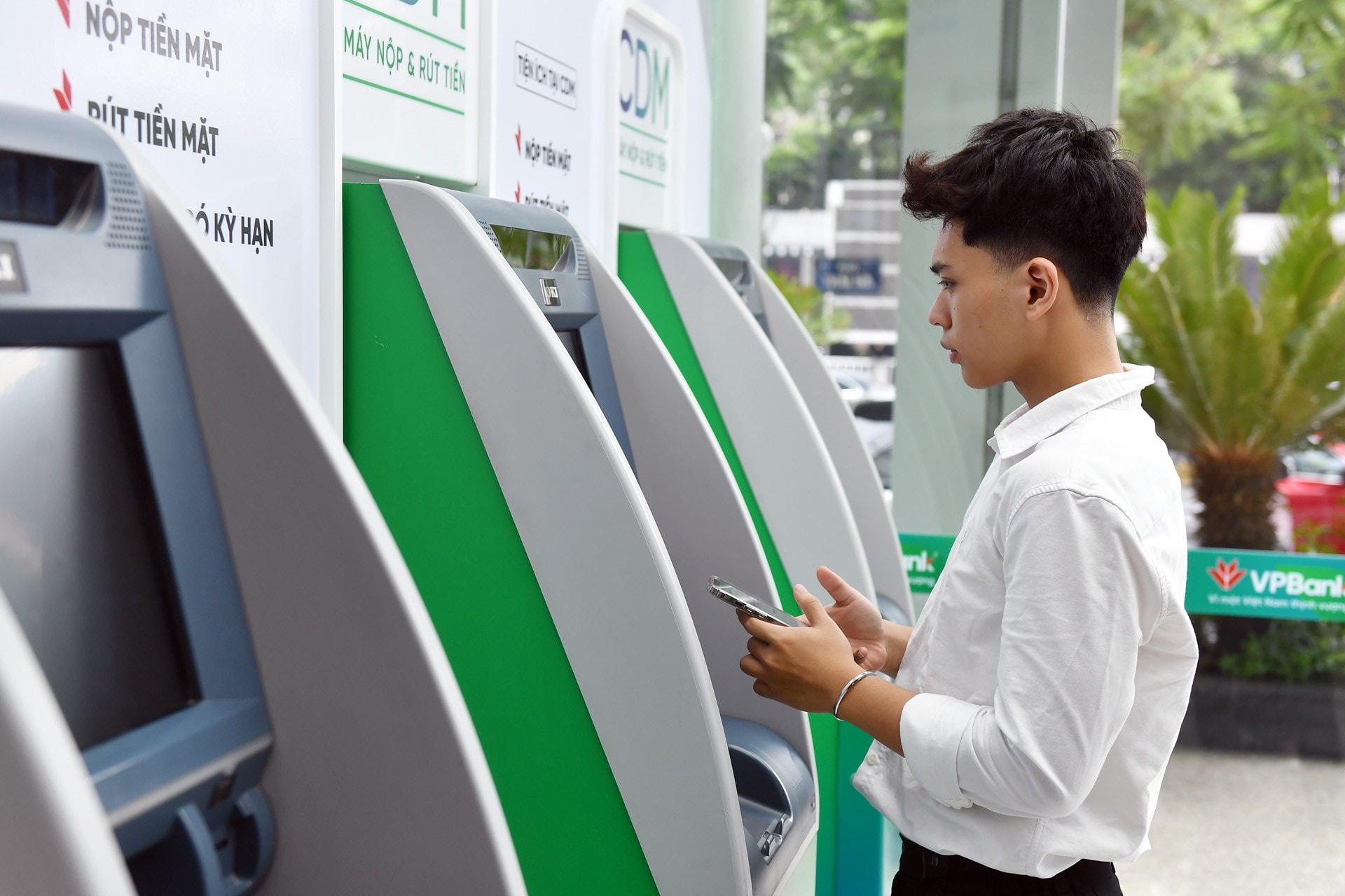 Nghỉ lễ Quốc khánh 2/9: Những dịch vụ ngân hàng nào sẽ tạm ngừng? Nghỉ lễ Quốc khánh 2/9: Những dịch vụ ngân hàng nào sẽ tạm ngừng?