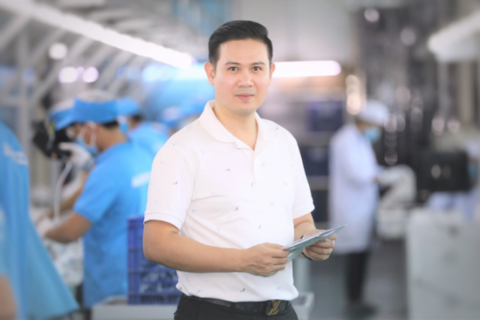Truy tố cựu Chủ tịch Asanzo Phạm Văn Tam tội trốn thuế, buôn lậu Truy tố cựu Chủ tịch Asanzo Phạm Văn Tam tội trốn thuế, buôn lậu
