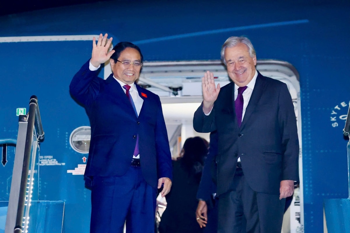 Thủ tướng Phạm Minh Chính rời Hà Nội lên đường dự Hội nghị Cấp cao ASEAN 47