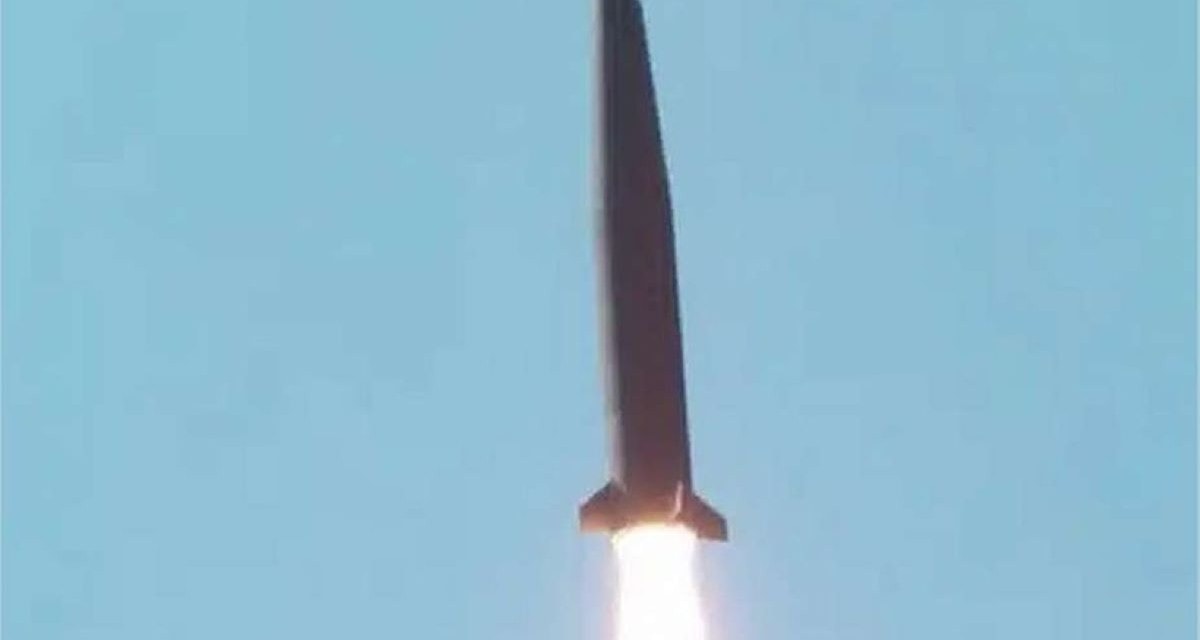 Siêu SLBM Hyunmoo-4 tầm bắn 800km, tốc độ Mach 4, đầu đạn 2.000kg xóa sổ mục tiêu trong tích tắc
