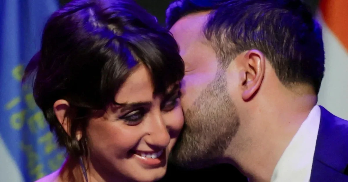 Nhan sắc gây sốt của vợ tân thị trưởng New York