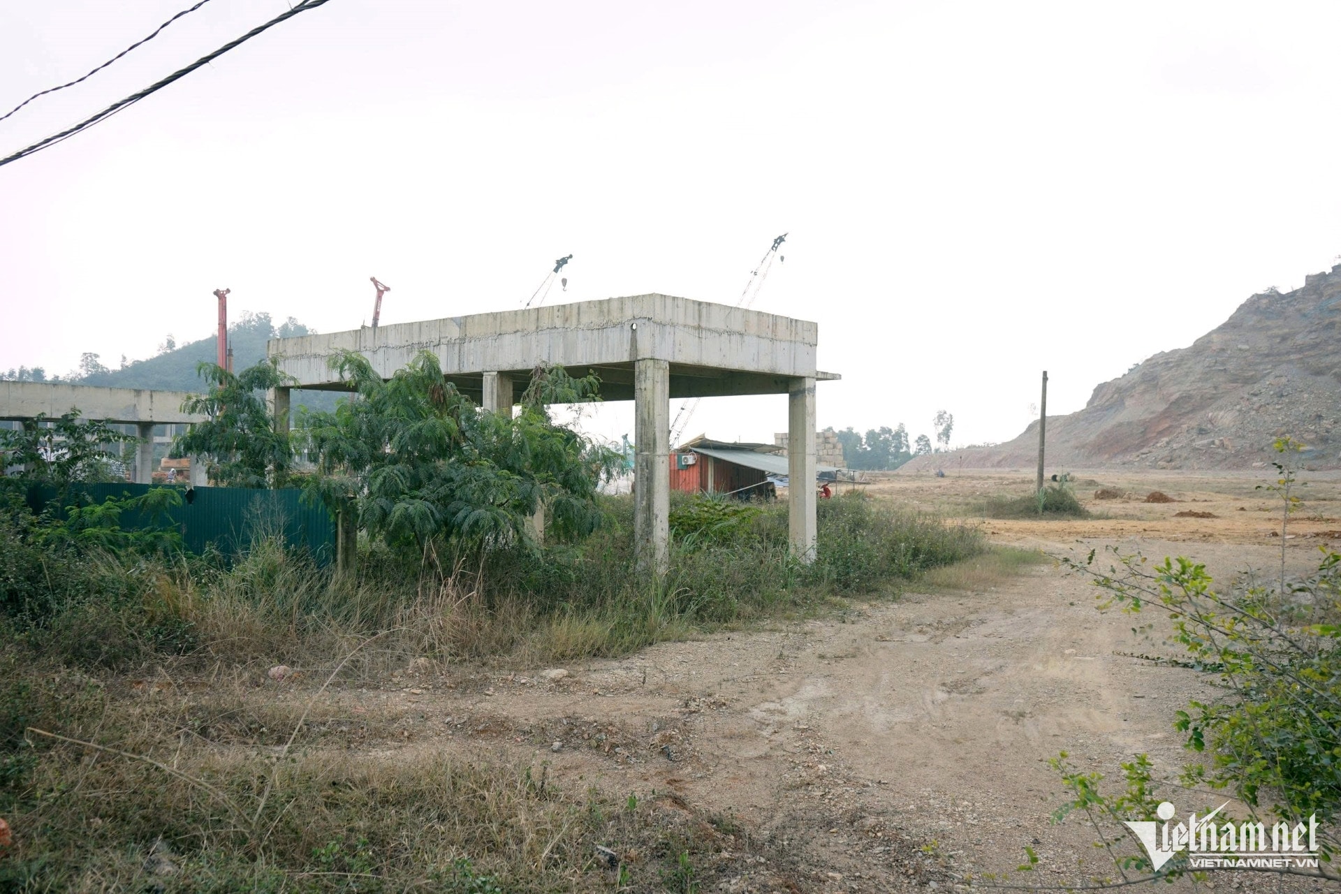 Bãi rác khổng lồ ở Thanh Hóa thành nỗi ám ảnh, dự án điện rác 'bất động'