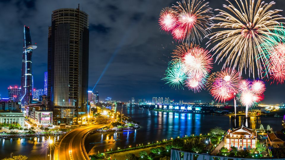 6 điểm bắn pháo hoa giao thừa Tết Dương lịch 2026 tại TP HCM