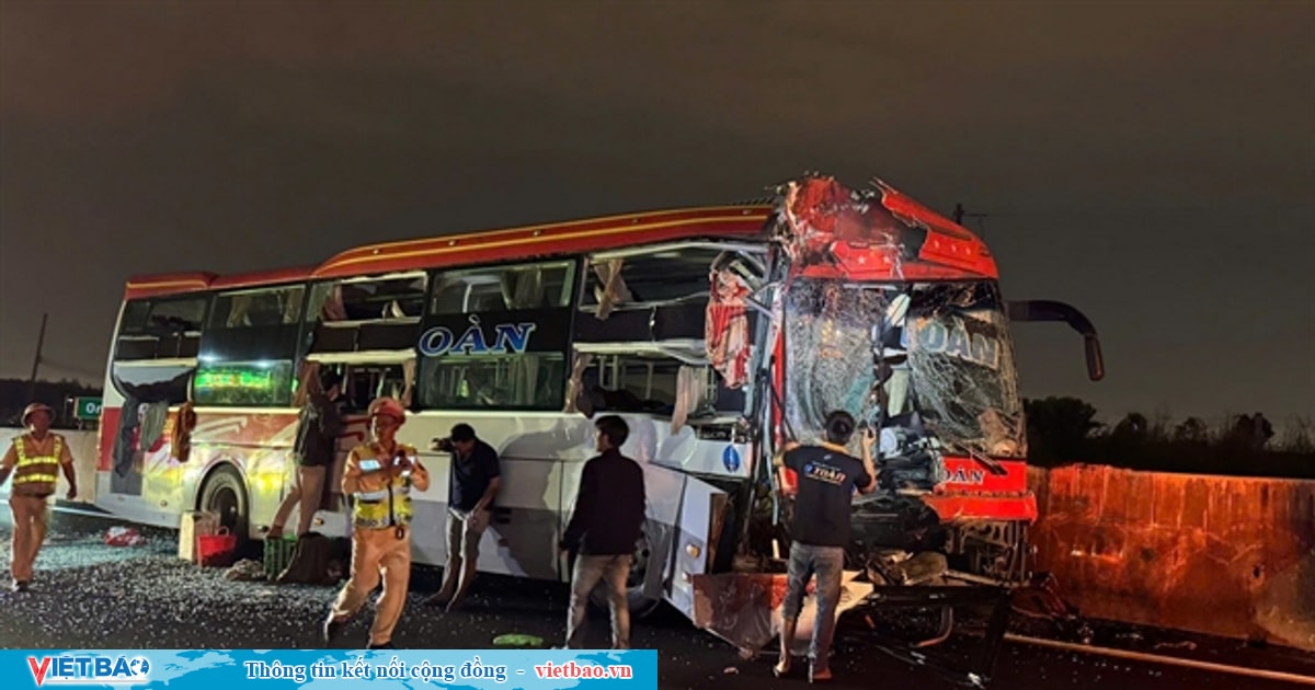 Traffic accident on southern expressway leaves 1 dead, 10 injured