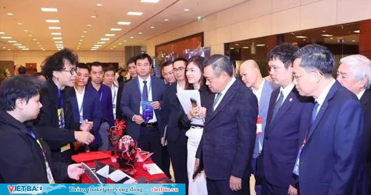 Hanoi hosts 2024 Vietnam-Asia Smart City Summit