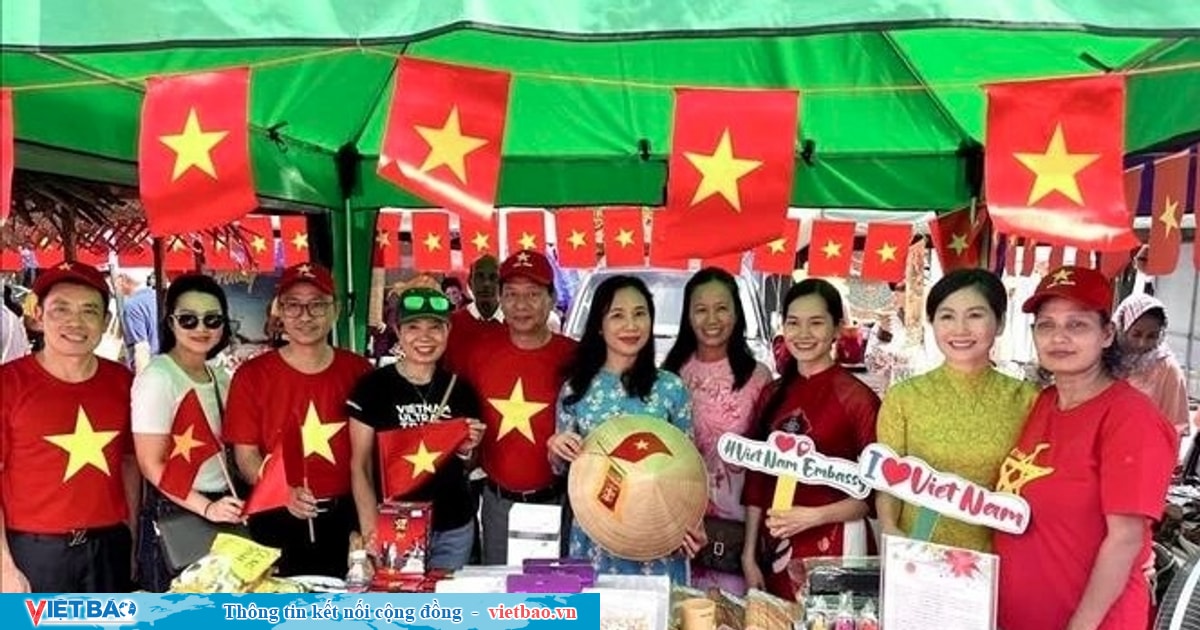 Vietnam leaves impression at 2024 Cultural Festival in Sri Lanka