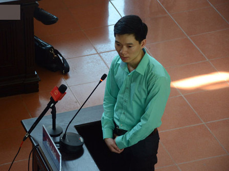 Thay đổi bất ngờ sau 1 đêm trong phiên xét xử bác sĩ Hoàng Công Lương
