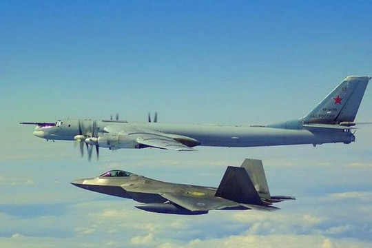 Tại sao máy bay quân sự Nga lại được phép tiếp cận không phận Mỹ?